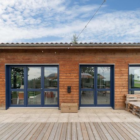 Camping Le Mont Libre - Cottage & Espace Nature - Gannat Kültér fotó