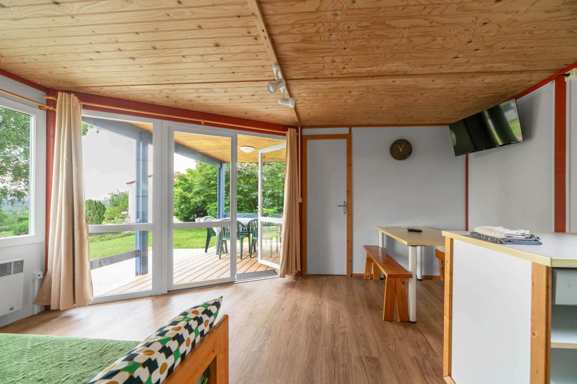 Camping Le Mont Libre - Cottage & Espace Nature - Gannat Kültér fotó