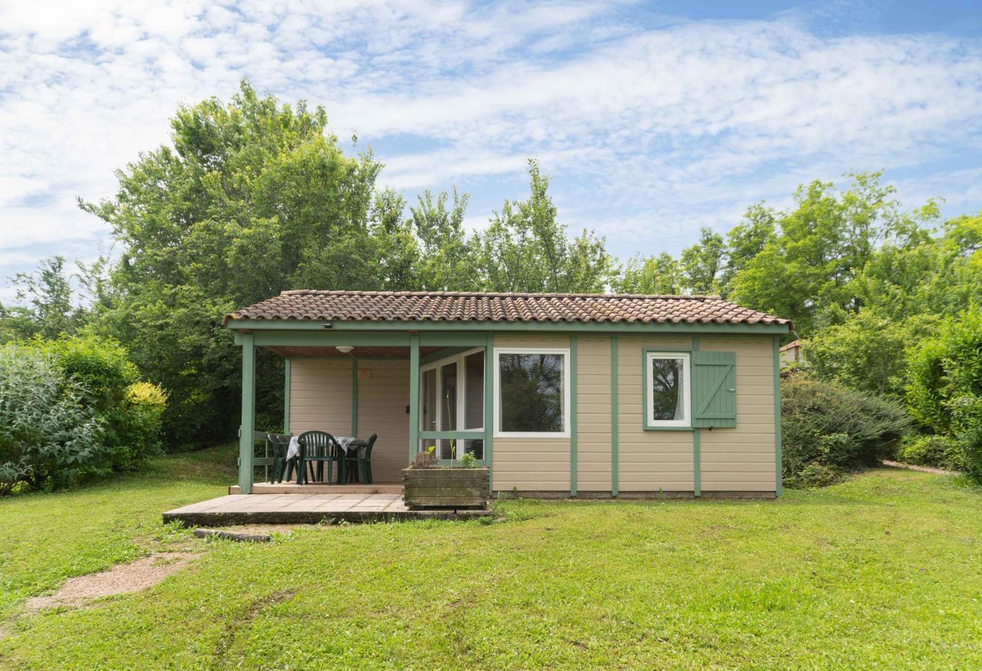 Camping Le Mont Libre - Cottage & Espace Nature - Gannat Kültér fotó