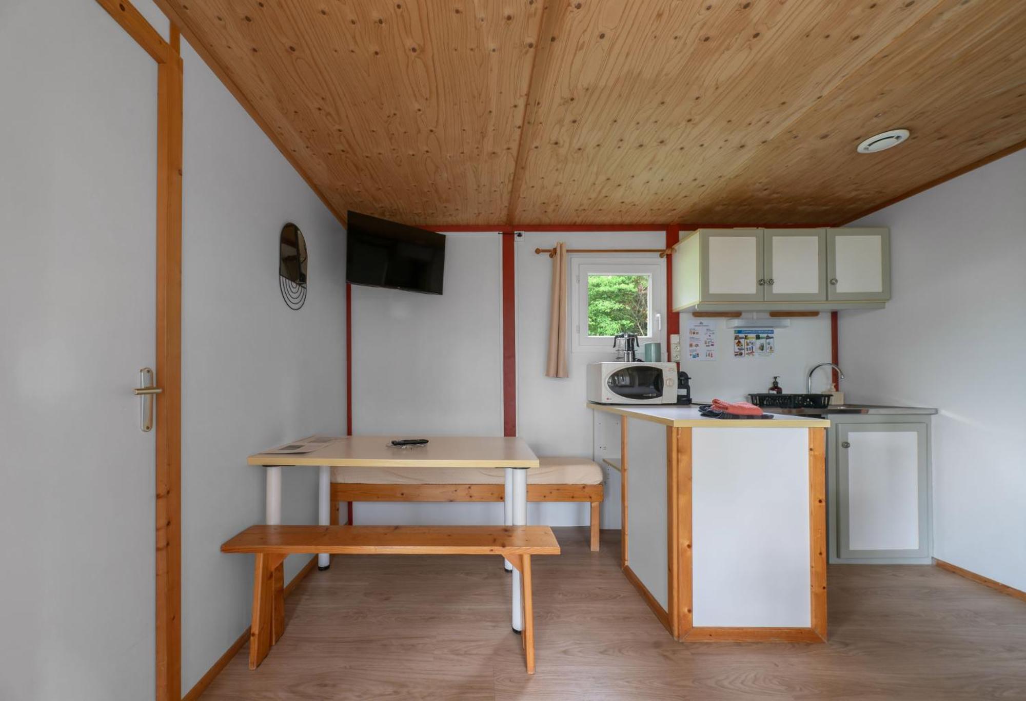 Camping Le Mont Libre - Cottage & Espace Nature - Gannat Kültér fotó