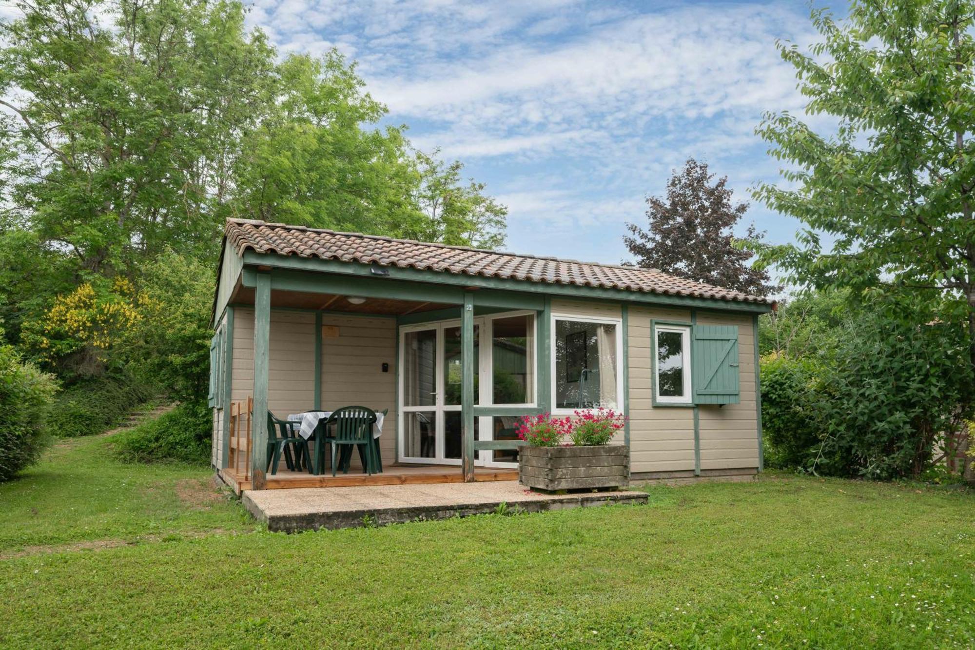 Camping Le Mont Libre - Cottage & Espace Nature - Gannat Kültér fotó