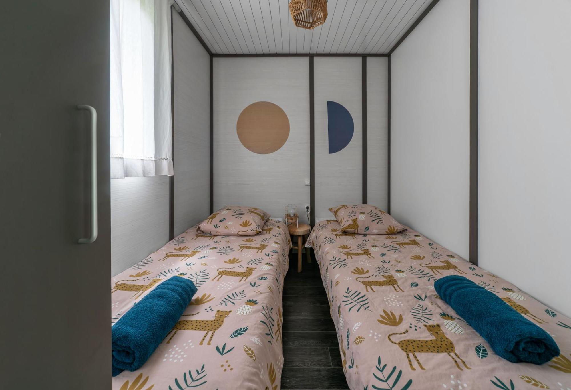 Camping Le Mont Libre - Cottage & Espace Nature - Gannat Kültér fotó