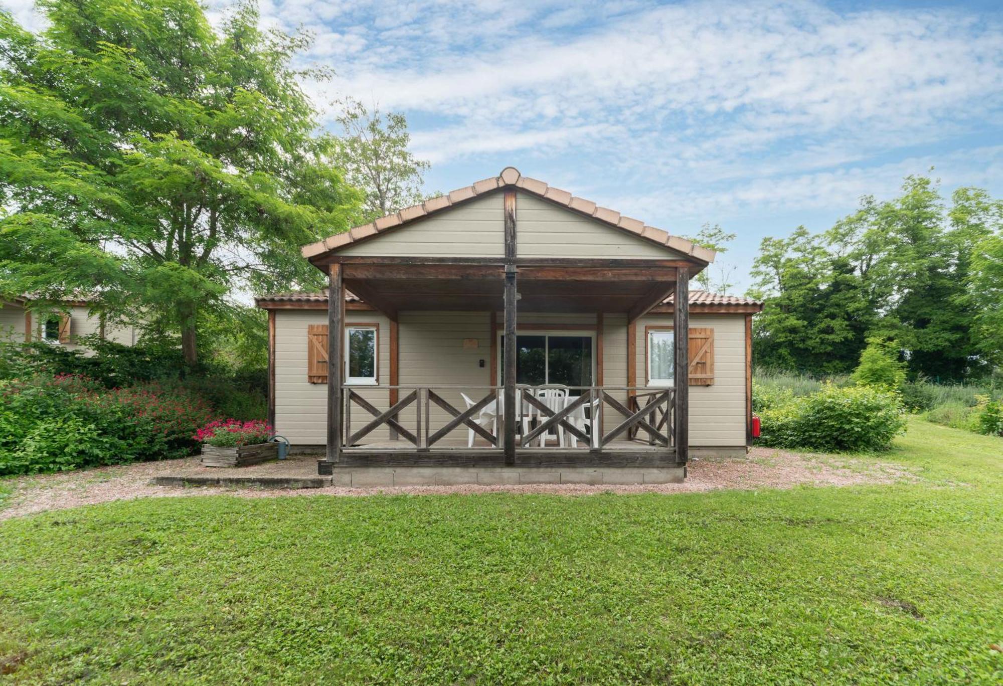 Camping Le Mont Libre - Cottage & Espace Nature - Gannat Kültér fotó